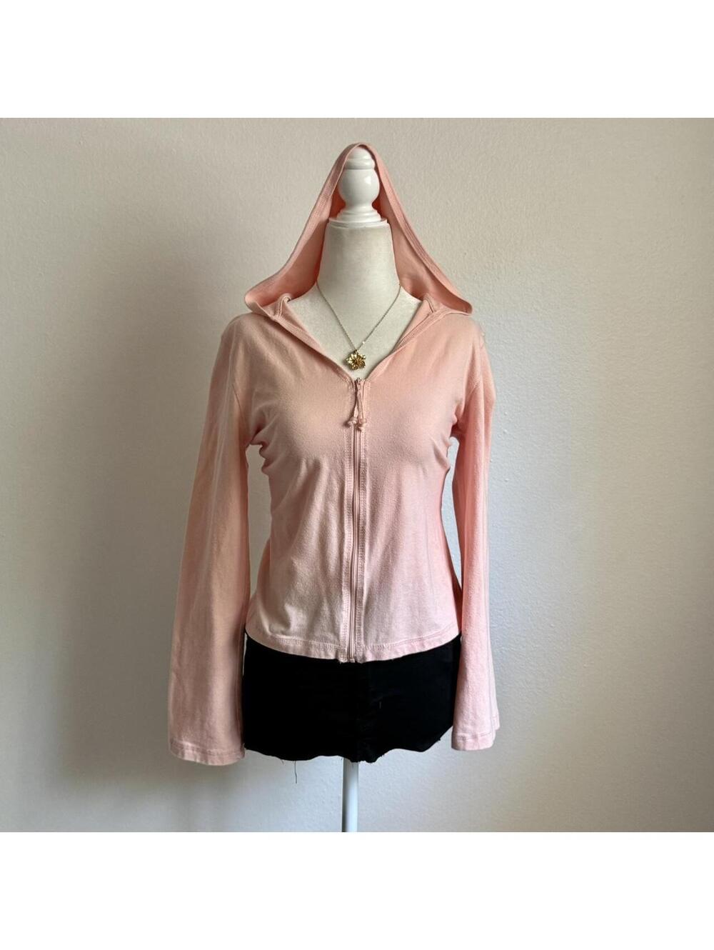ੈ✩‧₊˚y2k pink zip up hooded jacket with bead tassel